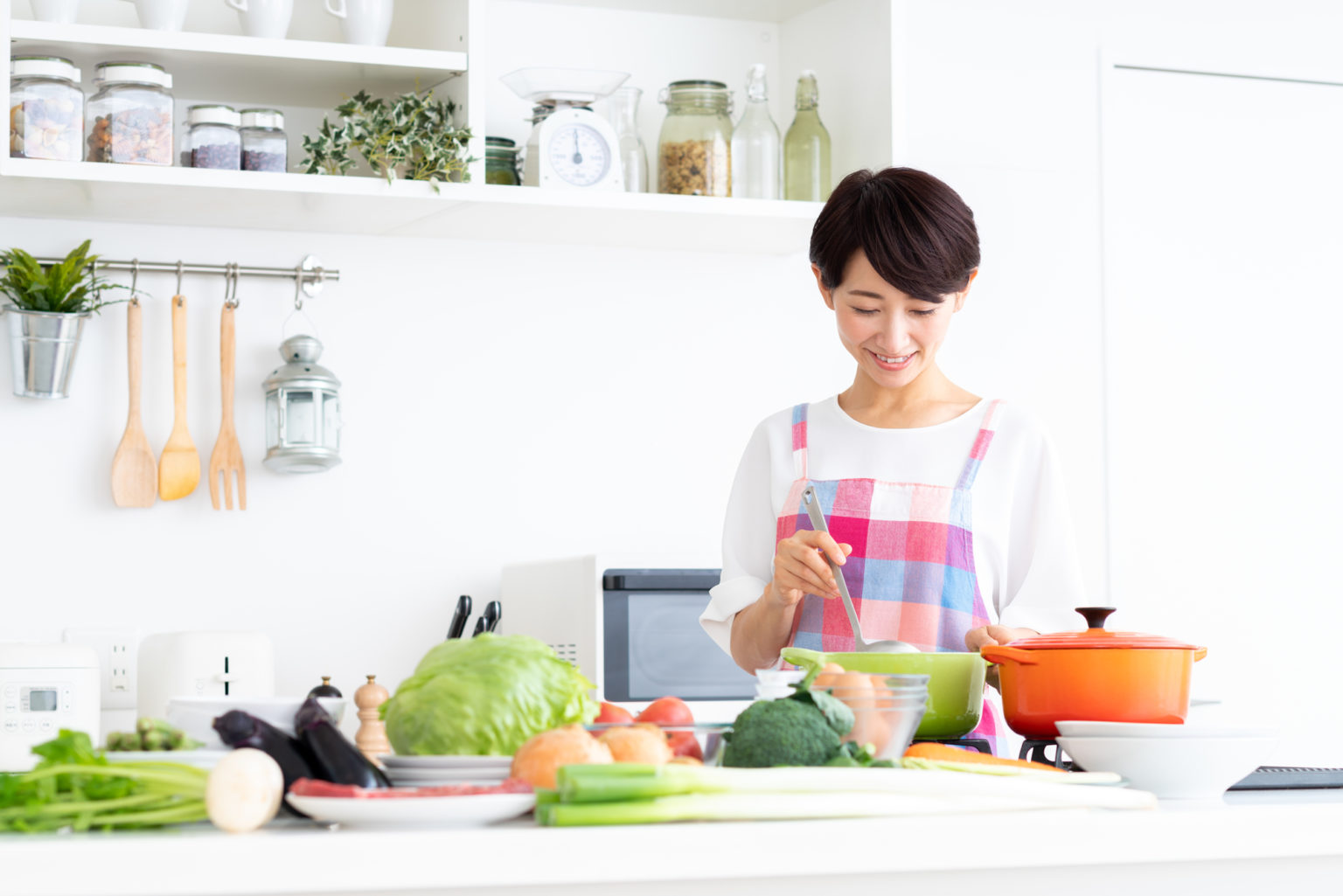 コロナ禍で、自宅で料理をする人が急増!〜料理初心者におすすめの便利調理アイテム〜 | タスカジプラス