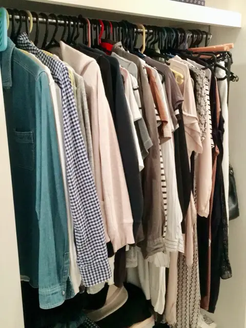 コツは仕分け方にあり！大掃除に役立つ洋服整理の極意とは